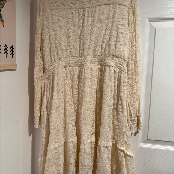 Elegant Cream Lace Dress - Torrid - Picture 1 of 5